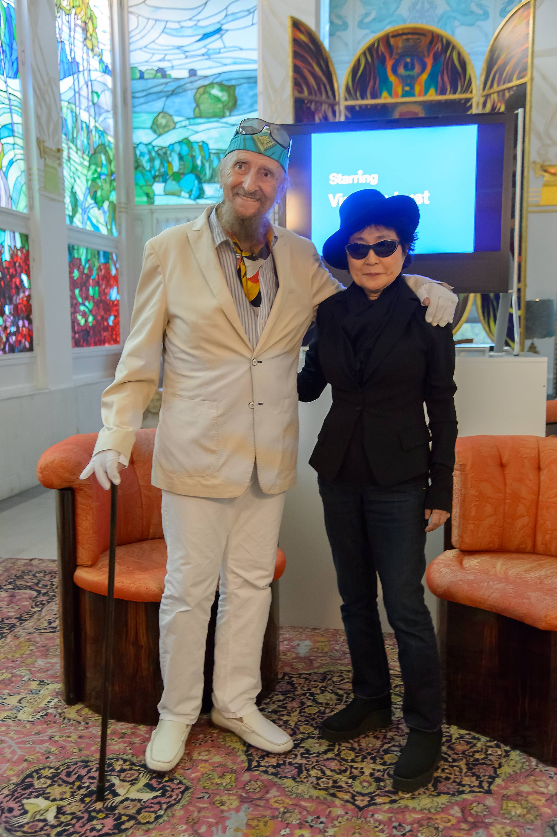 Yoko Ono visiting Ernst Fuchs