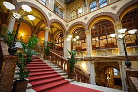 Festive Staircase Palais Ferstel