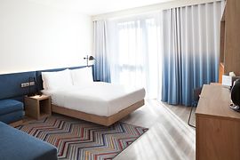 Hampton by Hilton Wien guestroom
